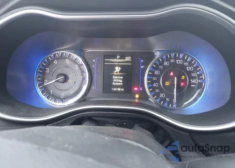 2015 Chrysler 200 Limited z USA, uszkodzony, nr VIN 1C3CCCAB5FN632921